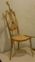 В Архангельске представили «звучащие» стулья