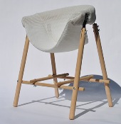 Проще простого – стул Haze Chair