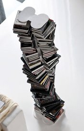 Milano Bookcase: в форме спирали ДНК