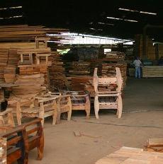 В Московской области горел склад с мебелью