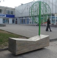 Необычная скамейка примирения появилась в Новосибирске