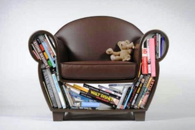 Кресло для книг и теплой одежды