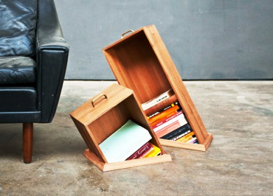 Книжный шкаф или дырка в полу?