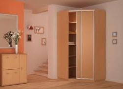 От полиции – в шкаф