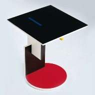 Столик Cassina Schroeder1: торжество абстракционизма