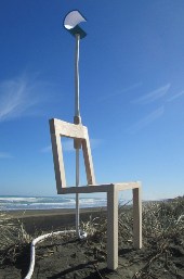 Lambent Chair: стул плюс светильник